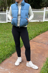 Cropped Zipper Closure Puffer Vest