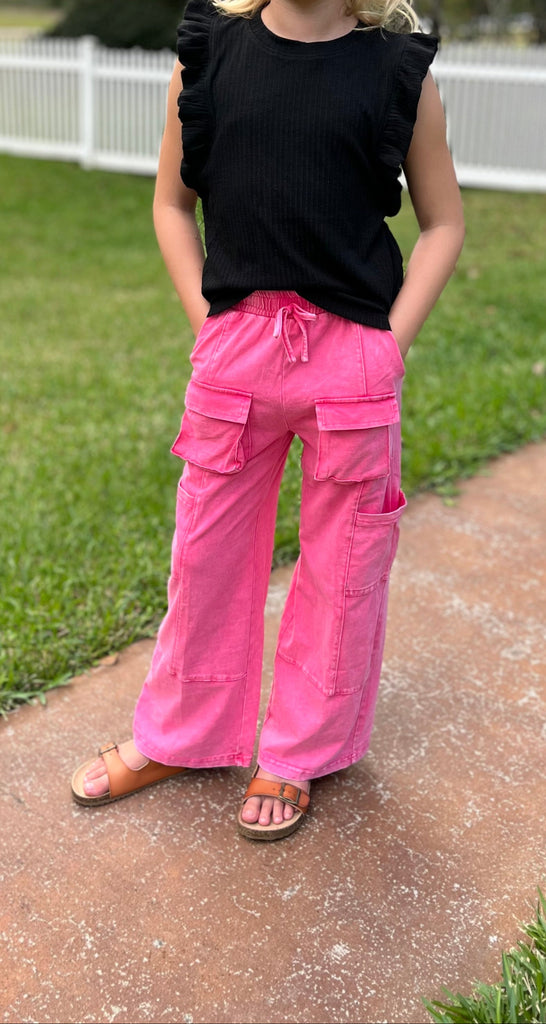 【WONDER WONDER】Pinky Loose Fit Wide Pink Washing Pants Hayden_girls_pink_pant_black_t